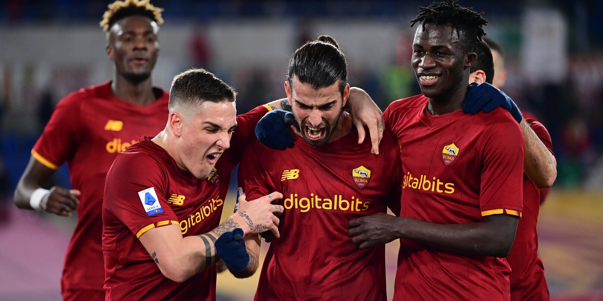 Roma, Sergio Oliveira subito decisivo: il suo gol stende il Cagliari