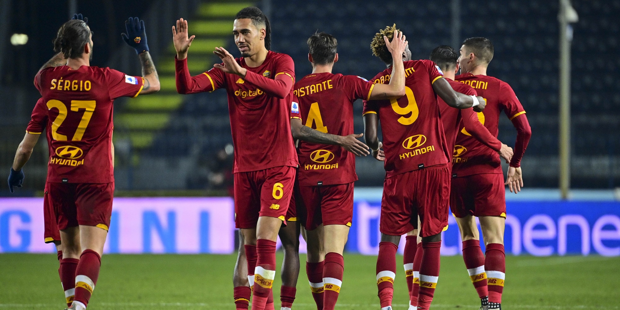 Mourinho vola con Abraham: la Roma è al sesto posto