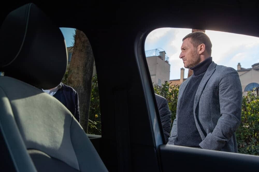 Francesco Totti è il nuovo testimonial delle Volkswagen elettriche