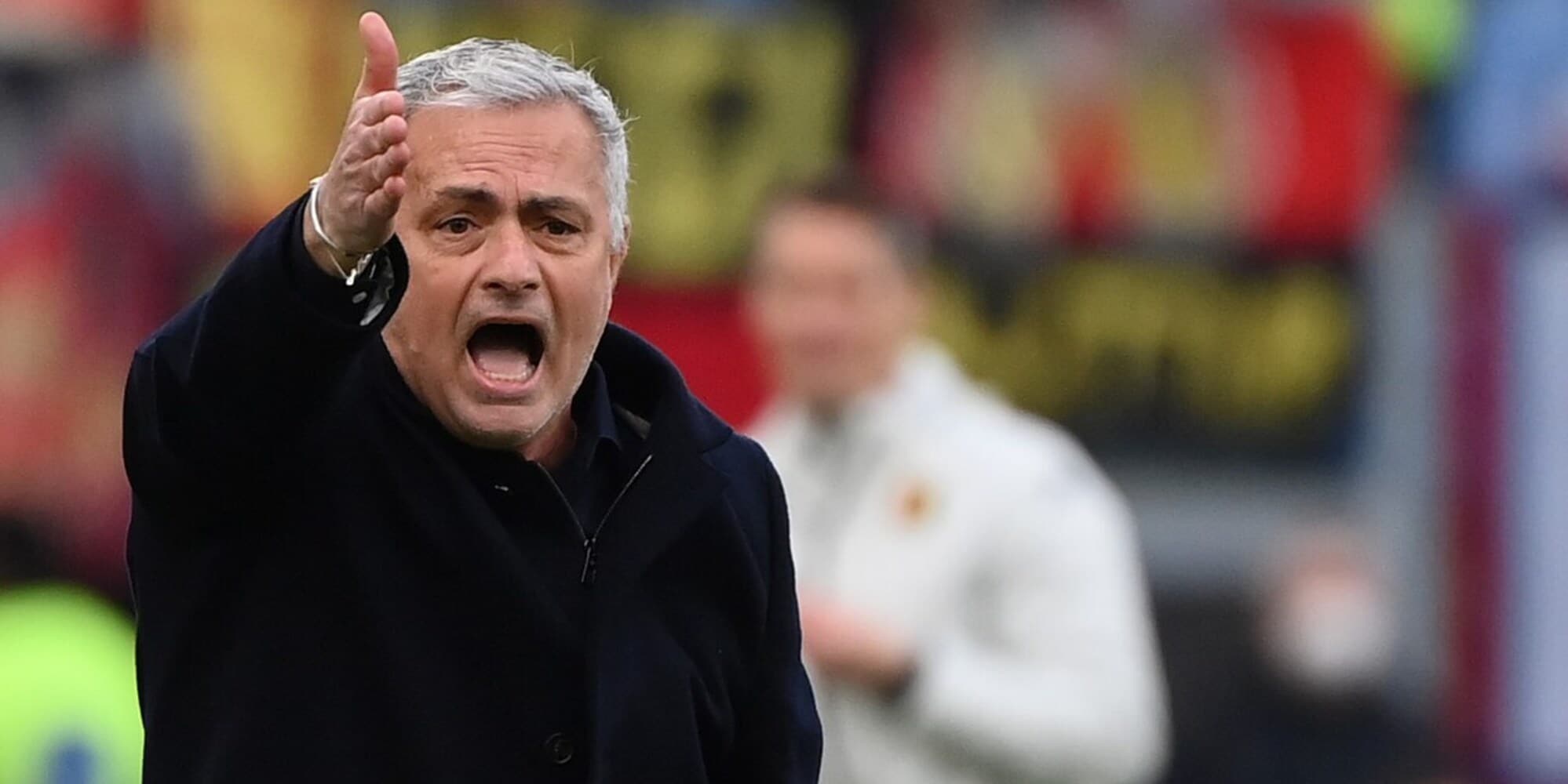 Mourinho attacca: “Roma piccola agli occhi del potere. Zaniolo non è come Lautaro, Chiellini e Ibra"