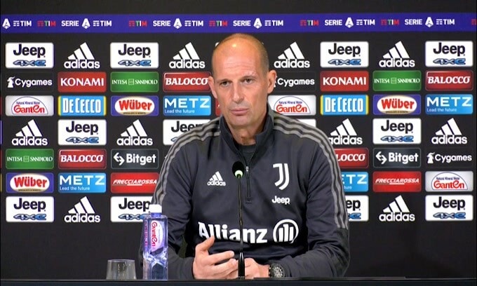 Allegri: "Ci mancava un giocatore come Vlahovic"