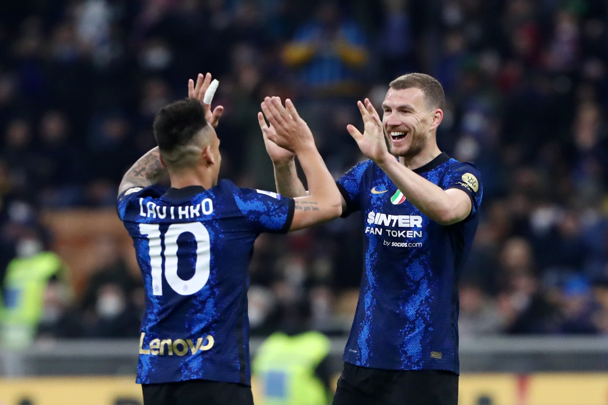 Inter-Salernitana 5-0: Lautaro-Dzeko show, Inzaghi in vetta
