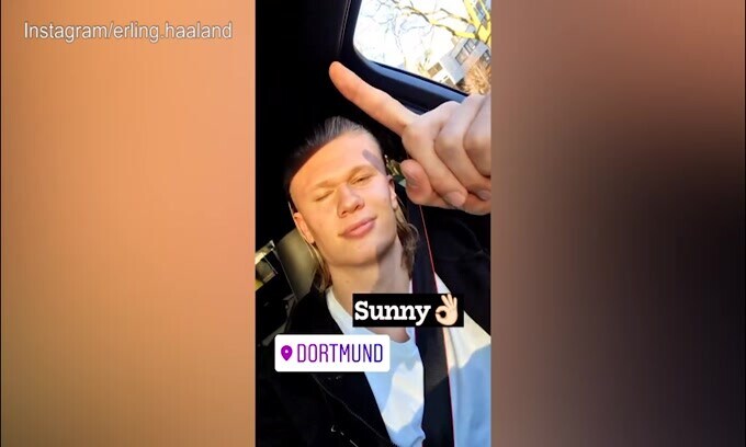 Haaland si gode...il sole di Dortmund!