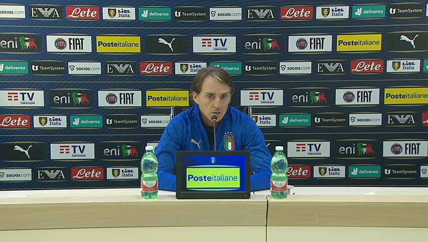 Mancini: "Non sono preoccupato per Barella e Insigne"