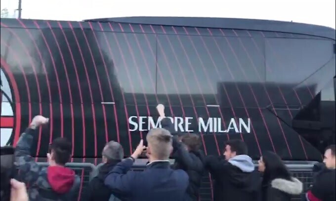 Torino-Milan, i rossoneri arrivano allo stadio