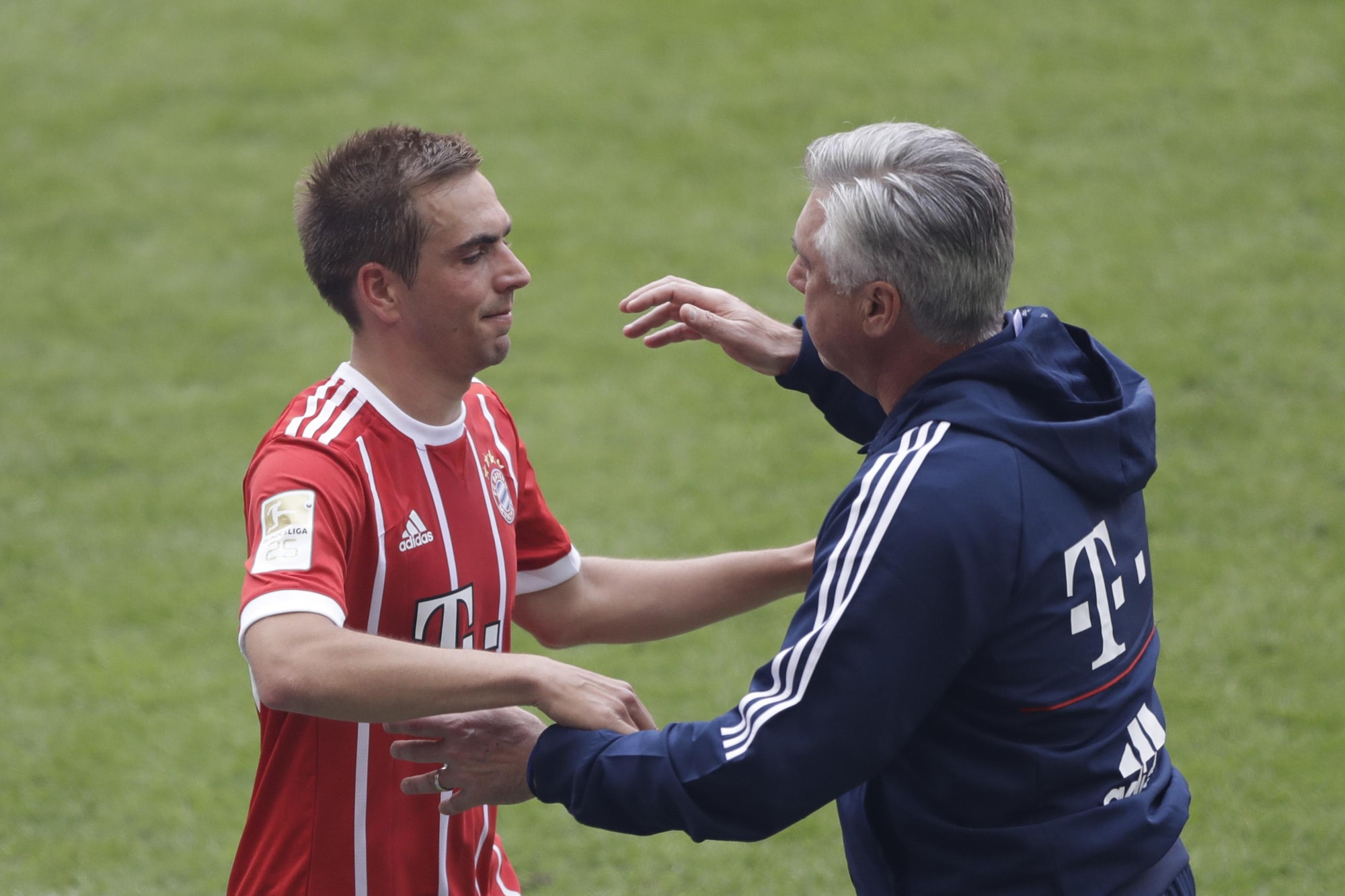 Lahm loda Ancelotti: “Allenatore unico al mondo, ma non tutti glielo riconoscono“