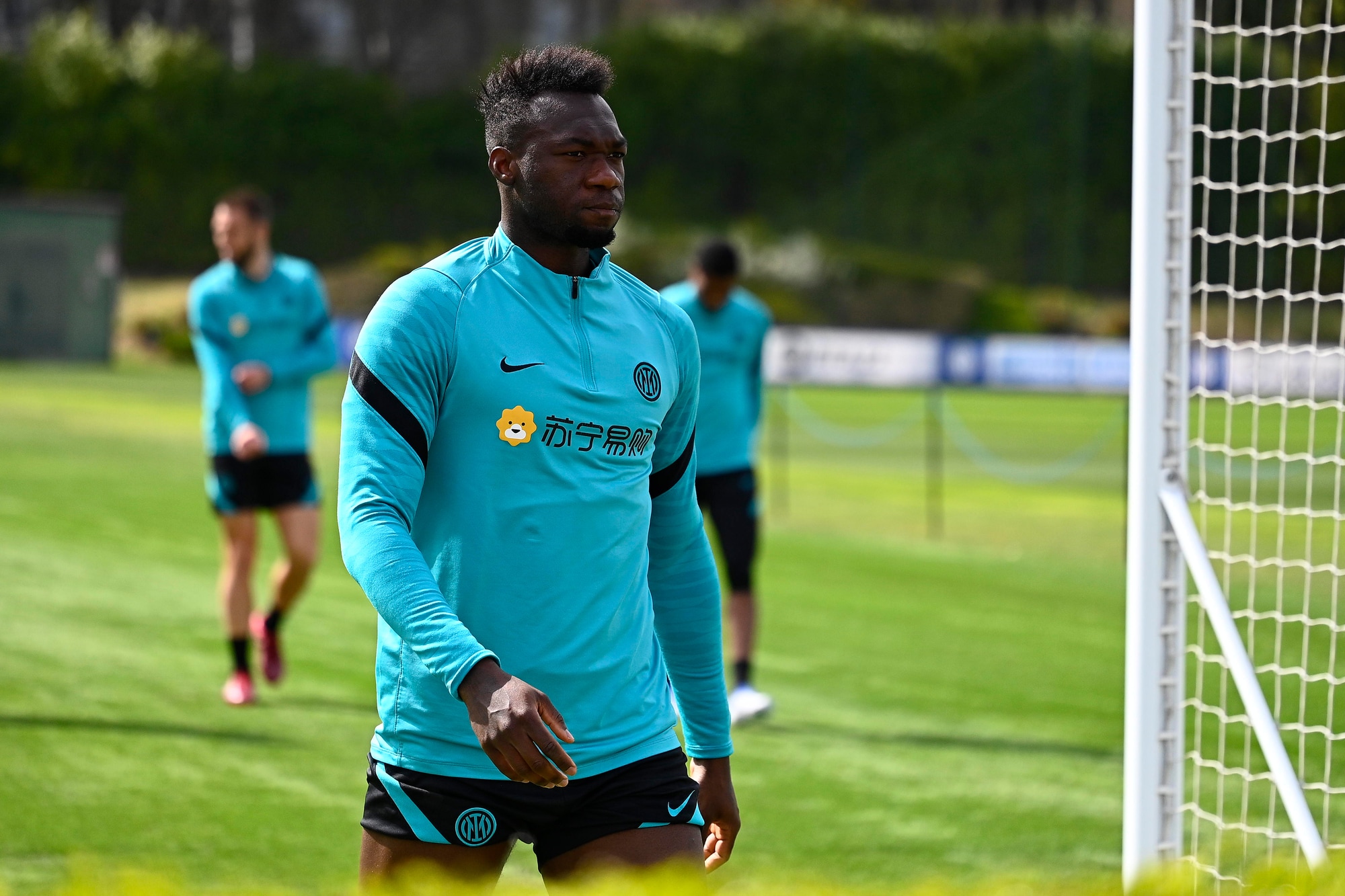 Inter, la carica di Caicedo: “Lavora duro e in silenzio“