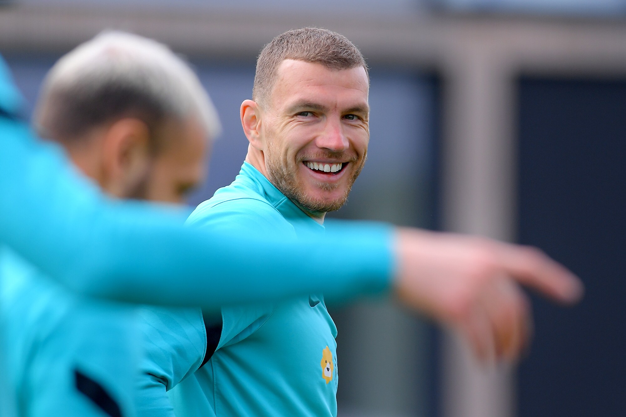 Dzeko rianima l'Inter: “Rialziamoci“. E Zhang gli risponde