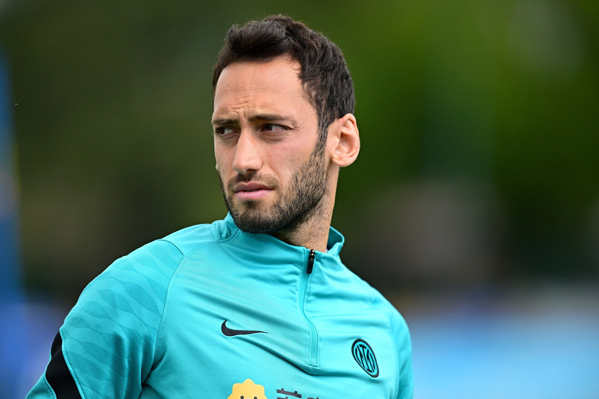 Serie A, il giudice ferma Calhanoglu e Makengo per un turno