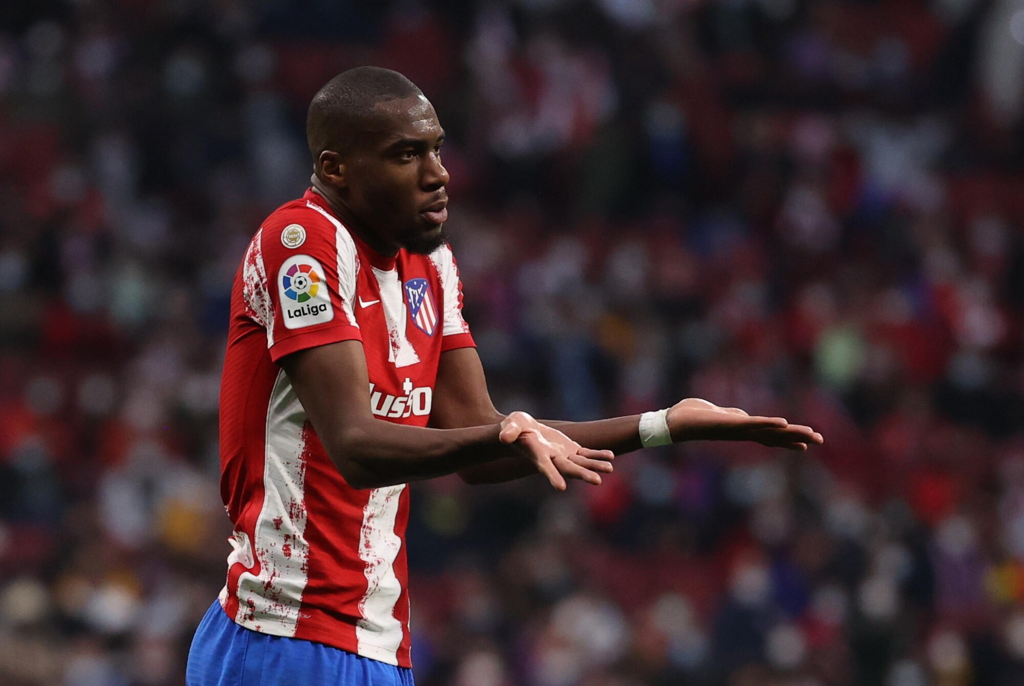 “Gerrard chiama l'ex Inter Kondogbia all'Aston Villa“