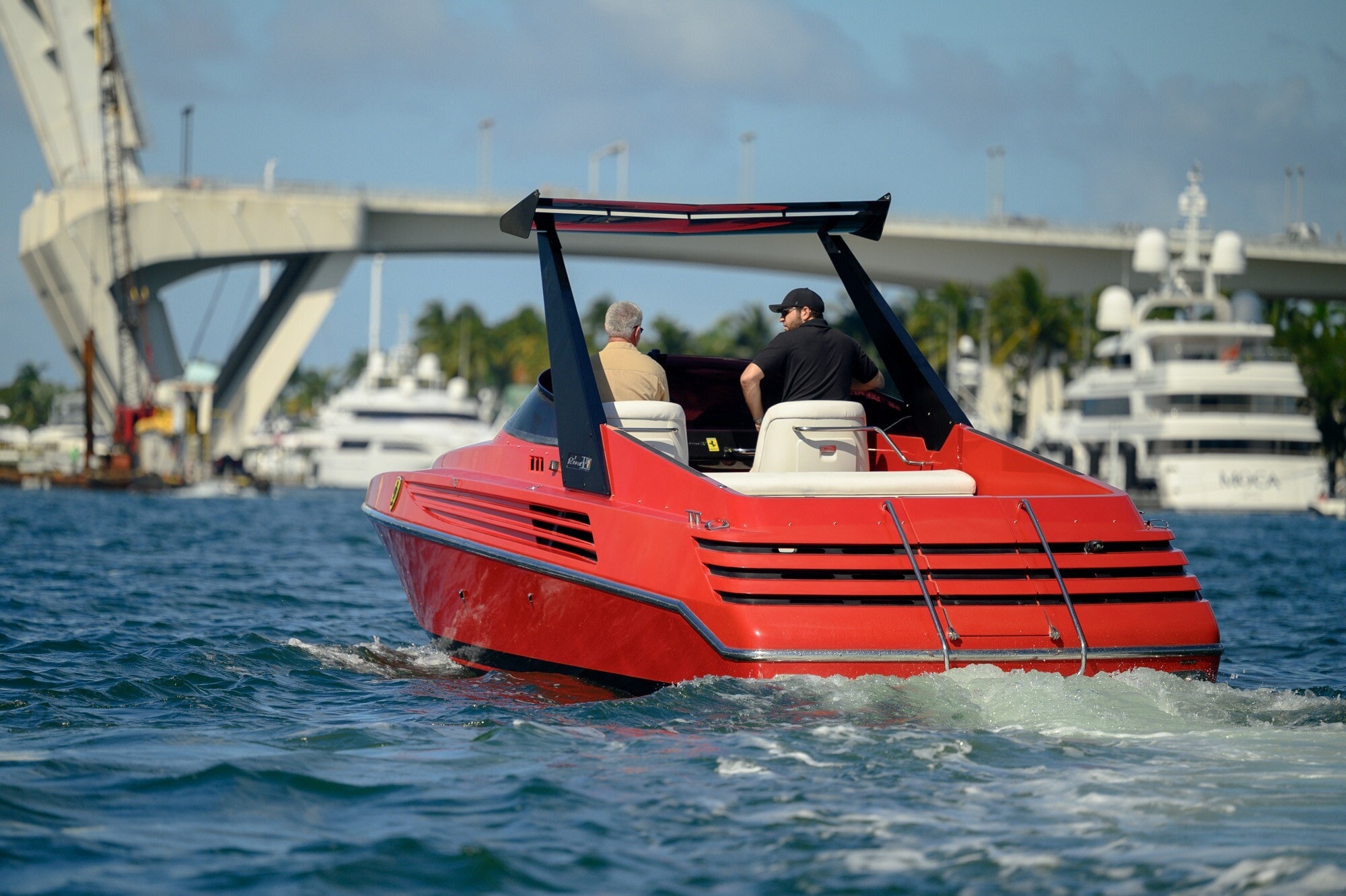 Ferrari Riva 32, battuto all'asta il super motoscafo del Cavallino