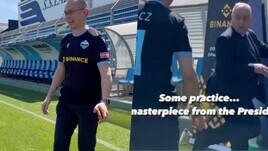 Lazio, Zhao palleggia e Lotito la prende di tacco