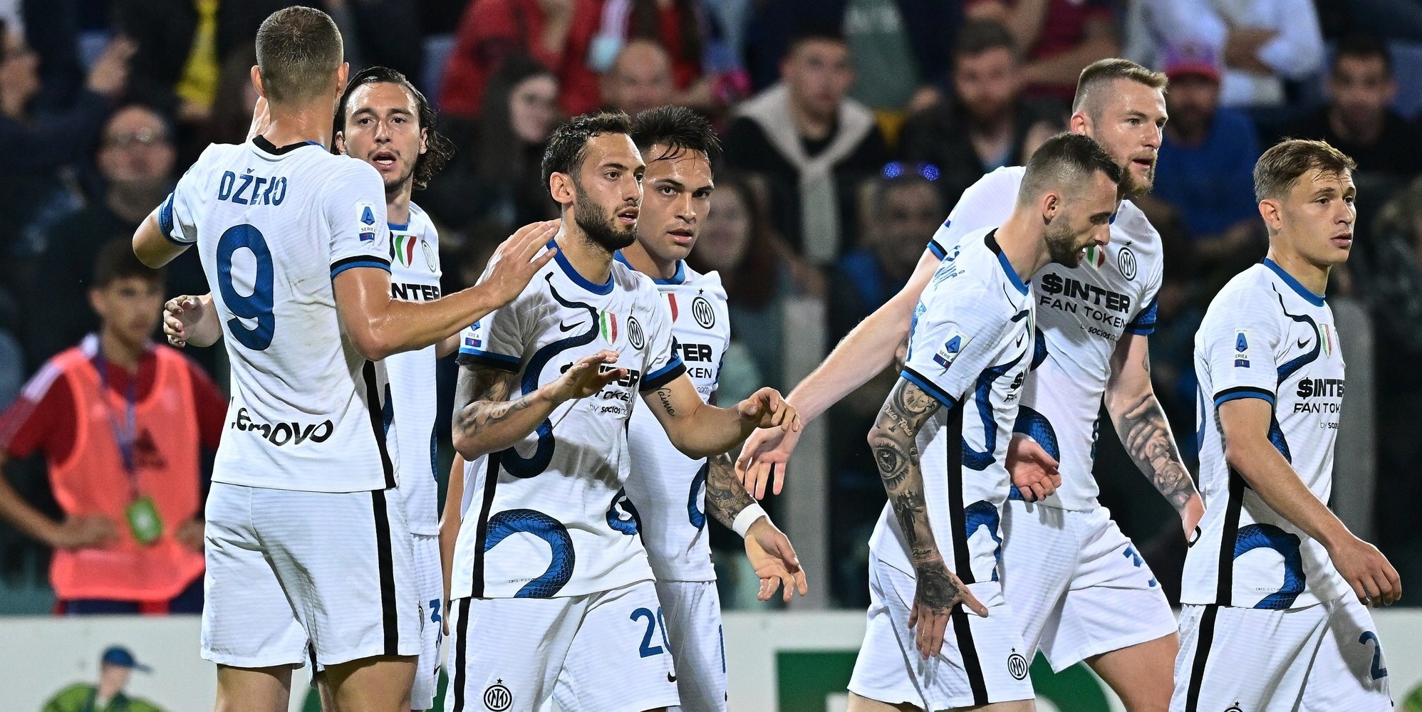 Cagliari-Inter 1-3: super Lautaro, Inzaghi non molla lo scudetto