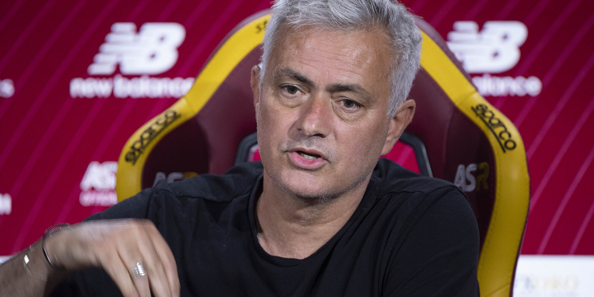 Mourinho: “Roma, campionato duro tra errori arbitrali e calendario”