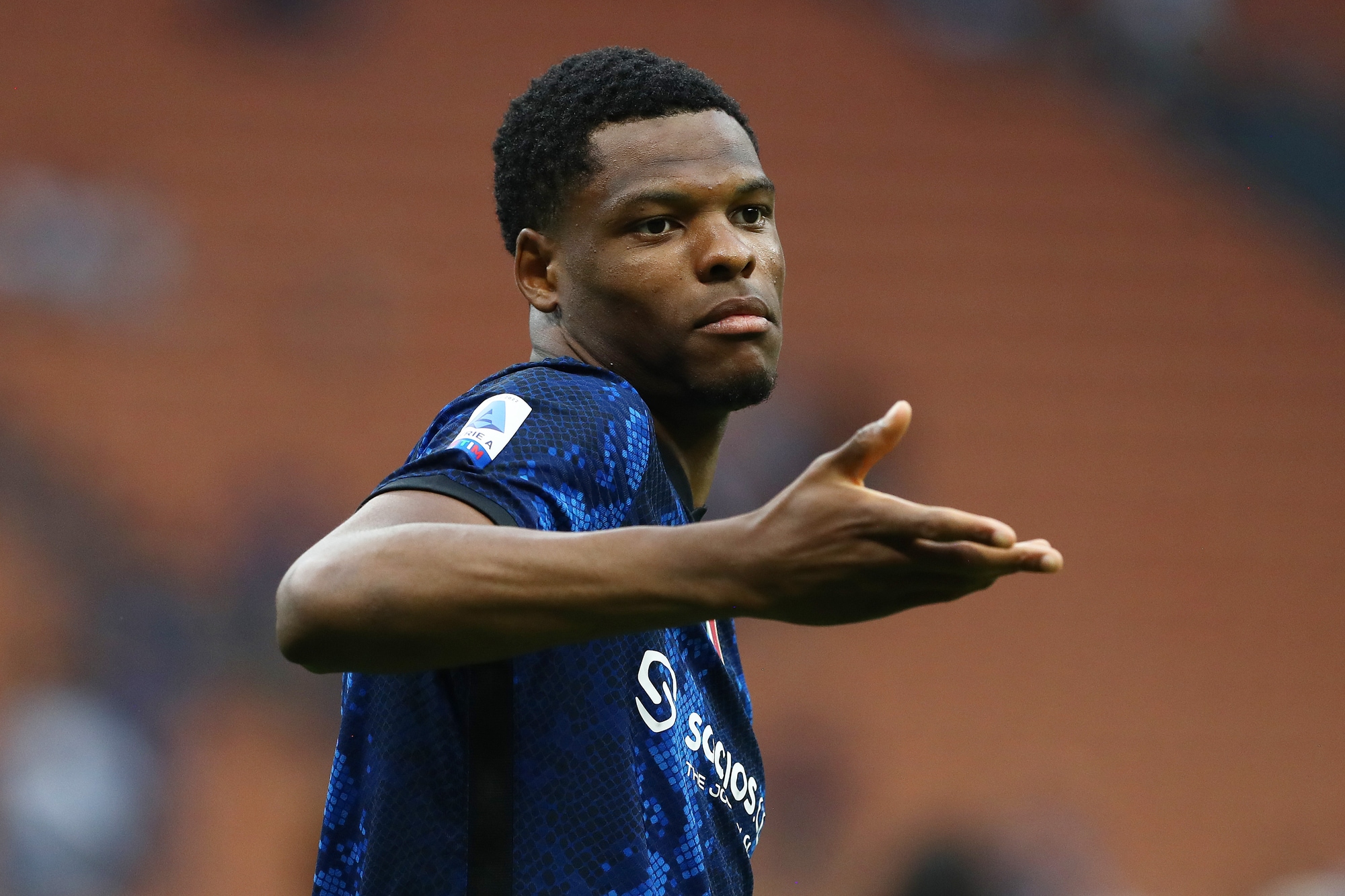 Denzel Dumfries, 26 anni, esterno destro (Bellanova)