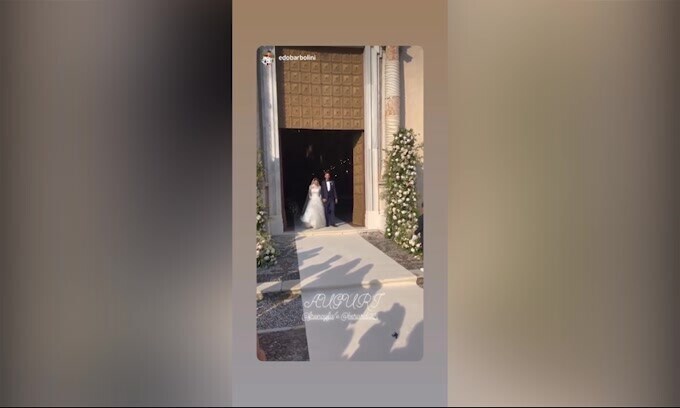 Matrimonio Berardi, il dolce bacio a Francesca