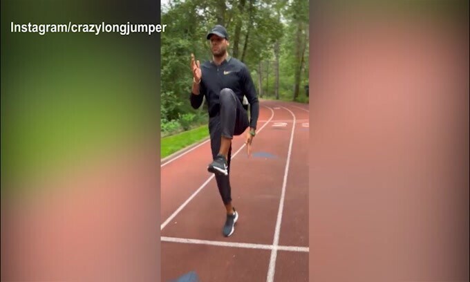 Jacobs in Oregon, allenamento nel bosco