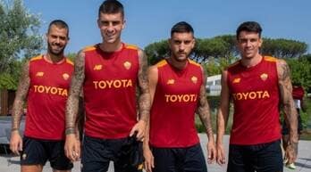 Spinazzola, Mancini, Pellegrini e tutta la Roma si veste Toyota