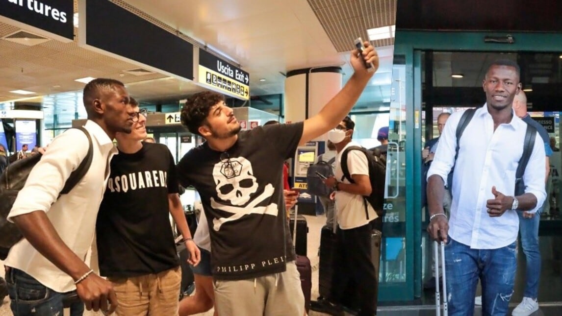 Roma, Camara a Fiumicino: selfie con i tifosi