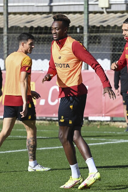 L'Inghilterra batte l'Iran? Ecco come reagiscono Smalling e Abraham