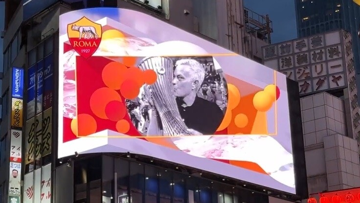Da Zaniolo a Mourinho, che entusiasmo a Tokyo per la Roma!