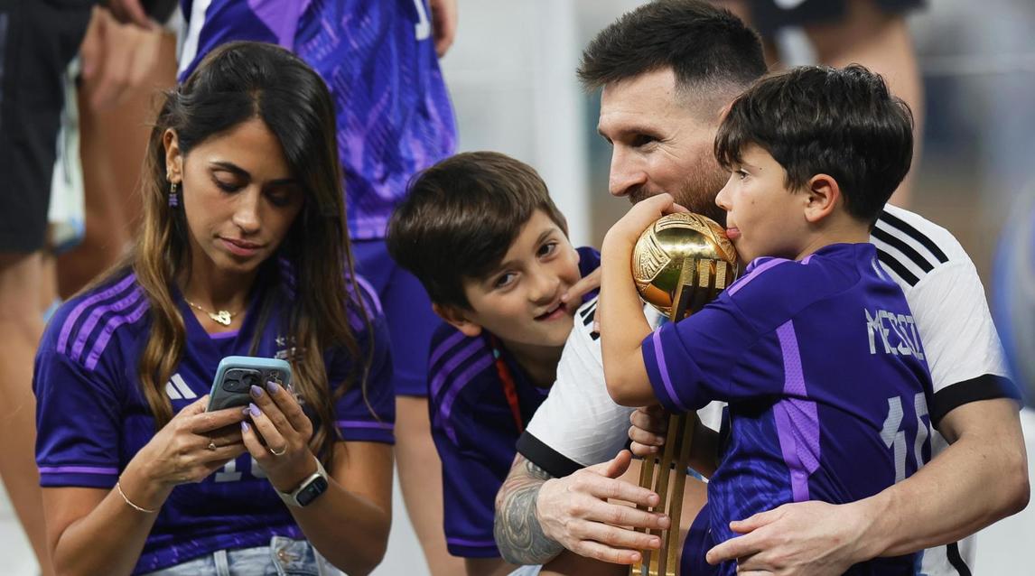 Da Messi a Di Maria, orologi stellari: ecco quali hanno indossato al Mondiale e quanto costano