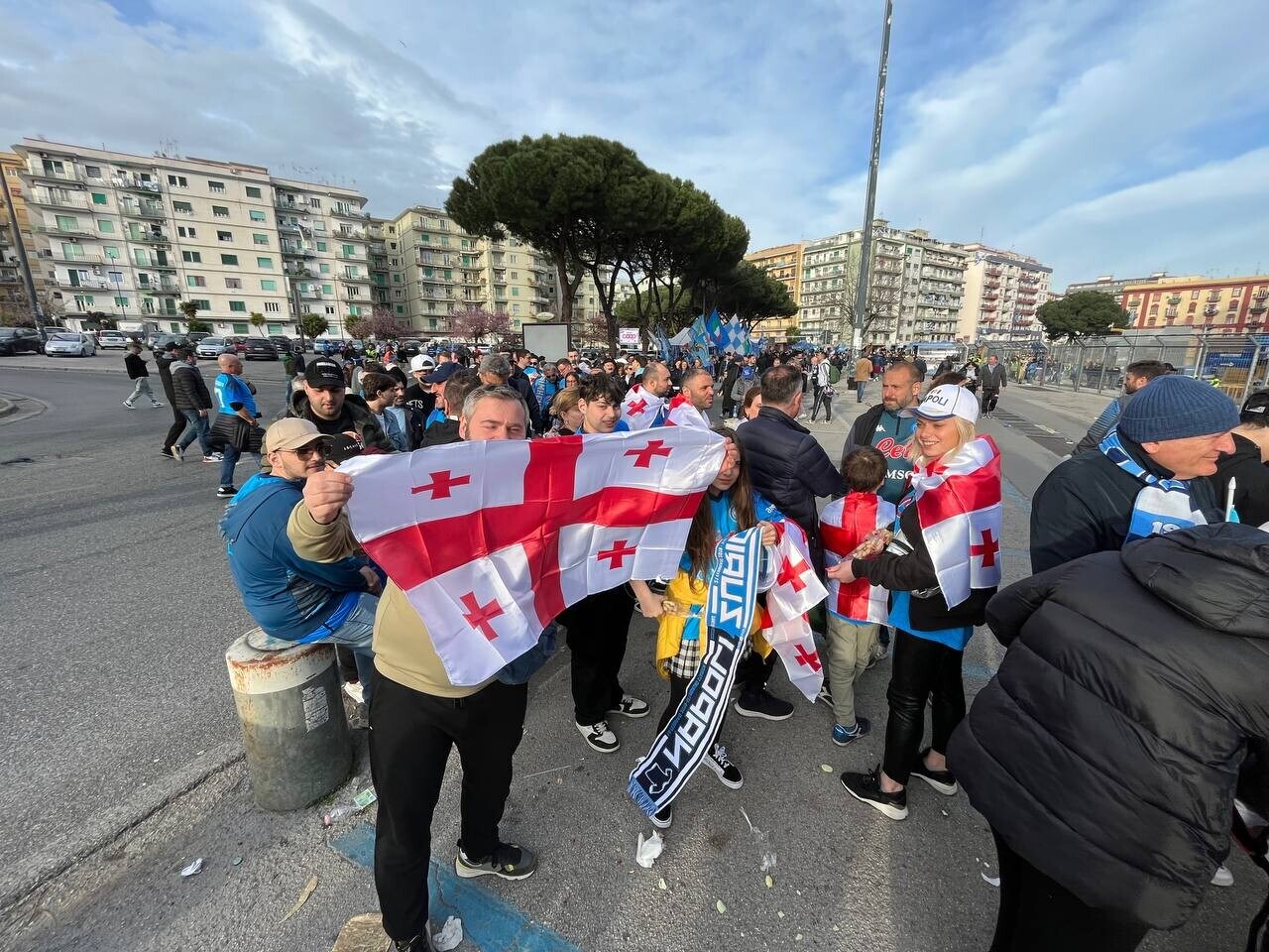 Maradona invaded by Georgians: 