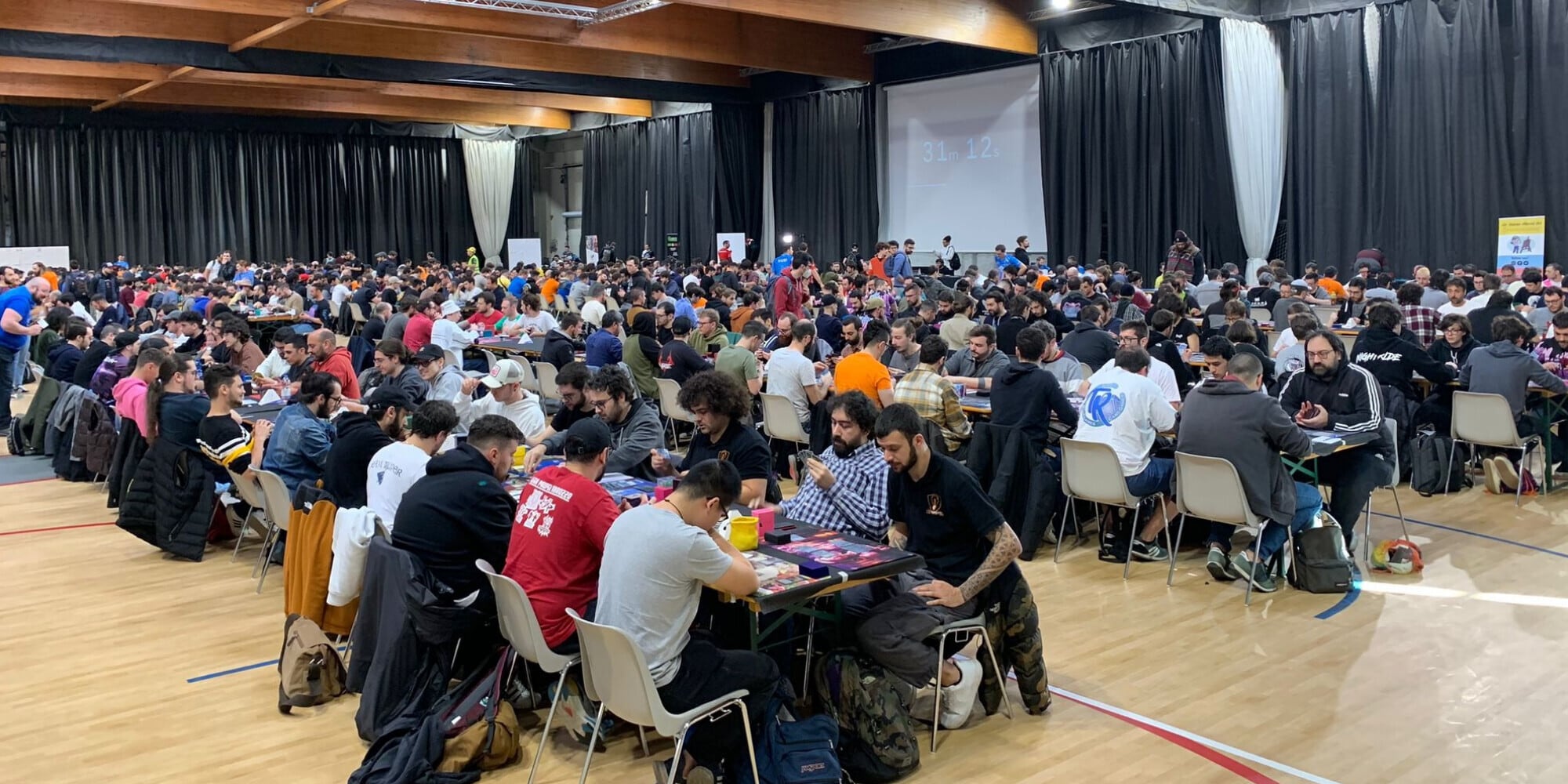 Il torneo di Magic più grande del mondo? L’hanno organizzato a Lecco