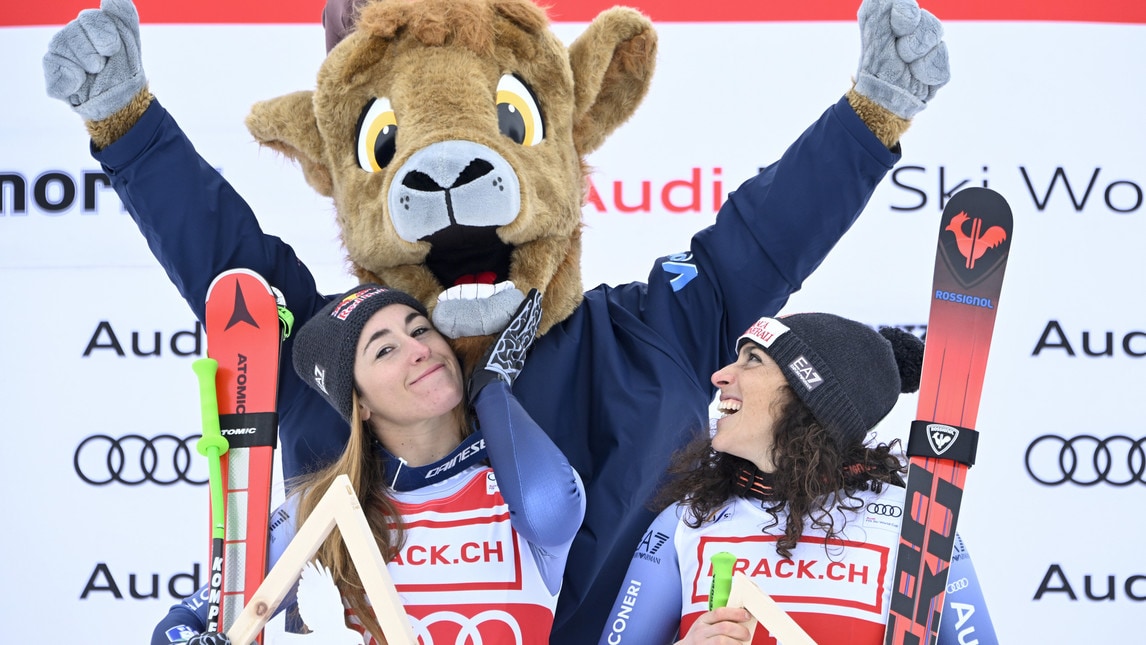 Goggia e Brignone dietro alla Schiffrin: che festa sul palco a St. Moritz