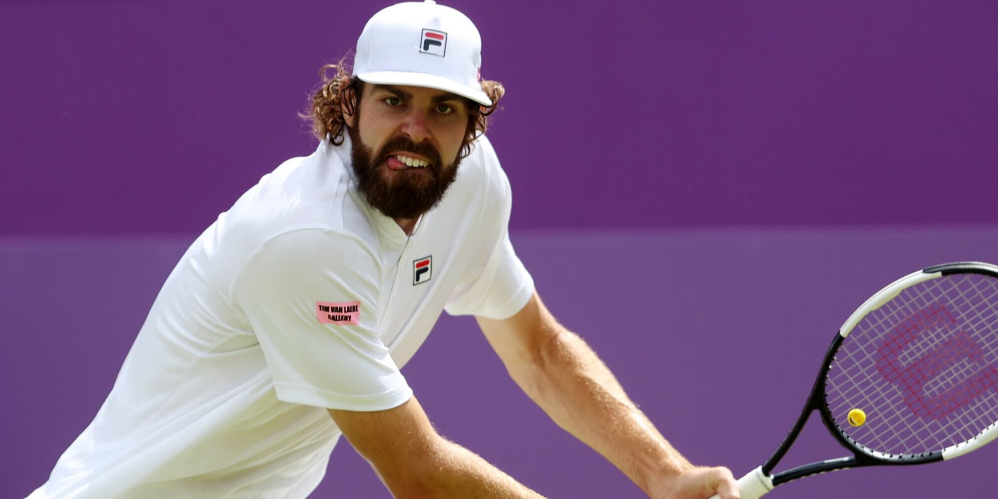 Derby LazioRoma, lo sfottò del tennista Opelka "Annaffia er bonsai"