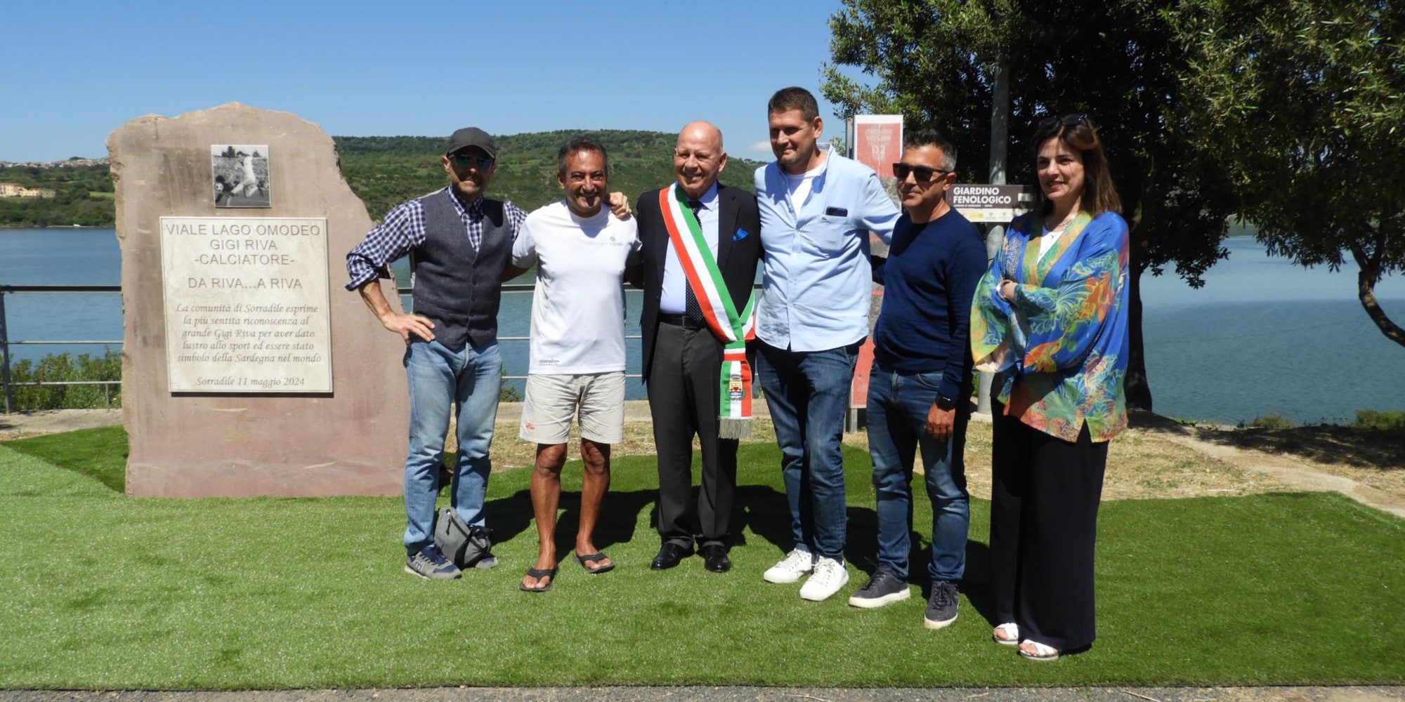 Cagliari, a Sorradile l’omaggio a Gigi Riva con il figlio Nicola