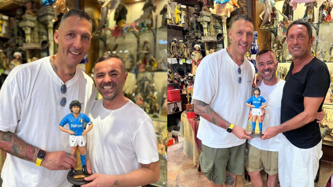 Materazzi e un regalo speciale: la statuetta di Maradona