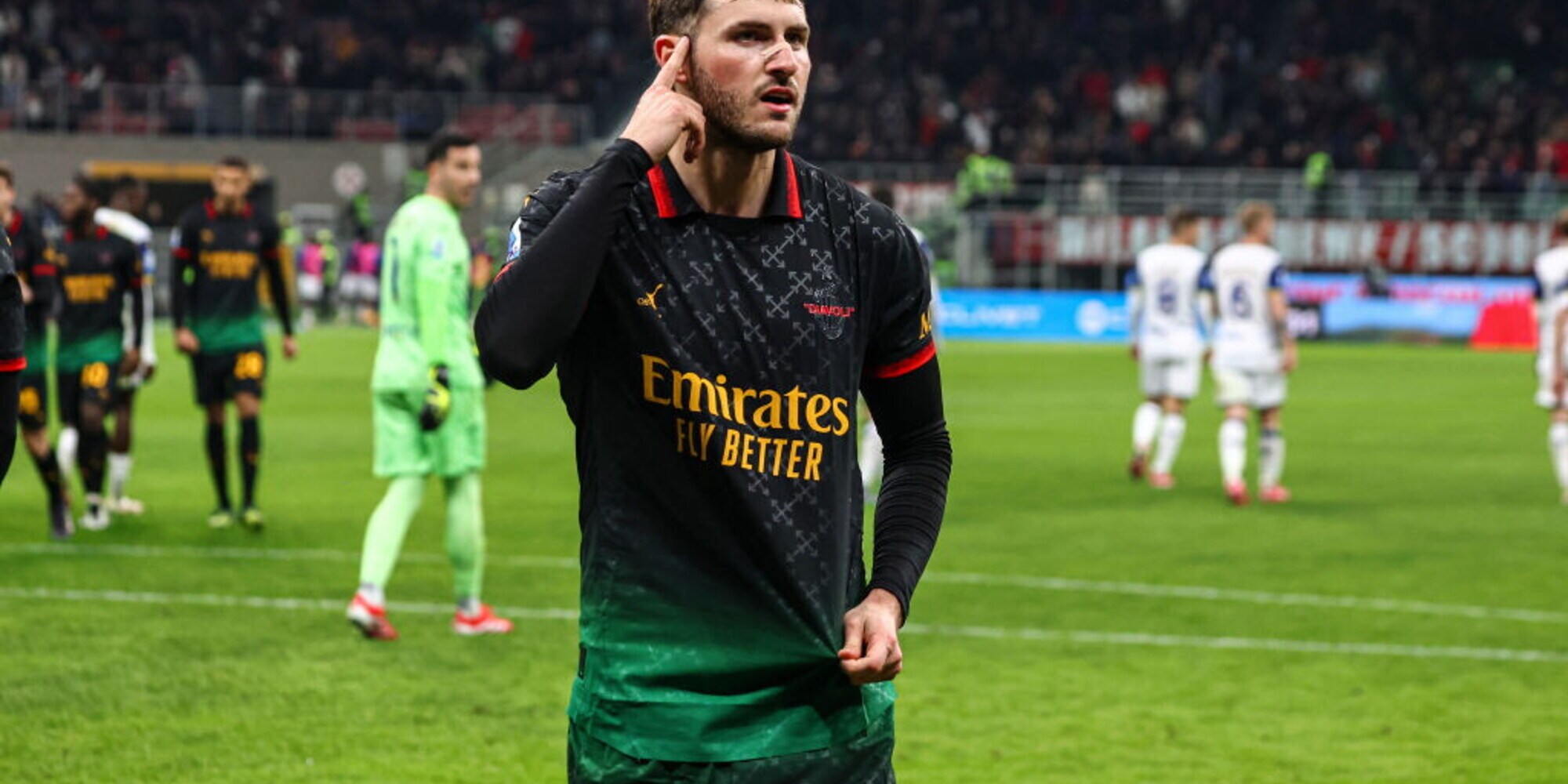 Milan, vittoria di misura sul Verona. Termina in pareggio tra Lazio e Napoli