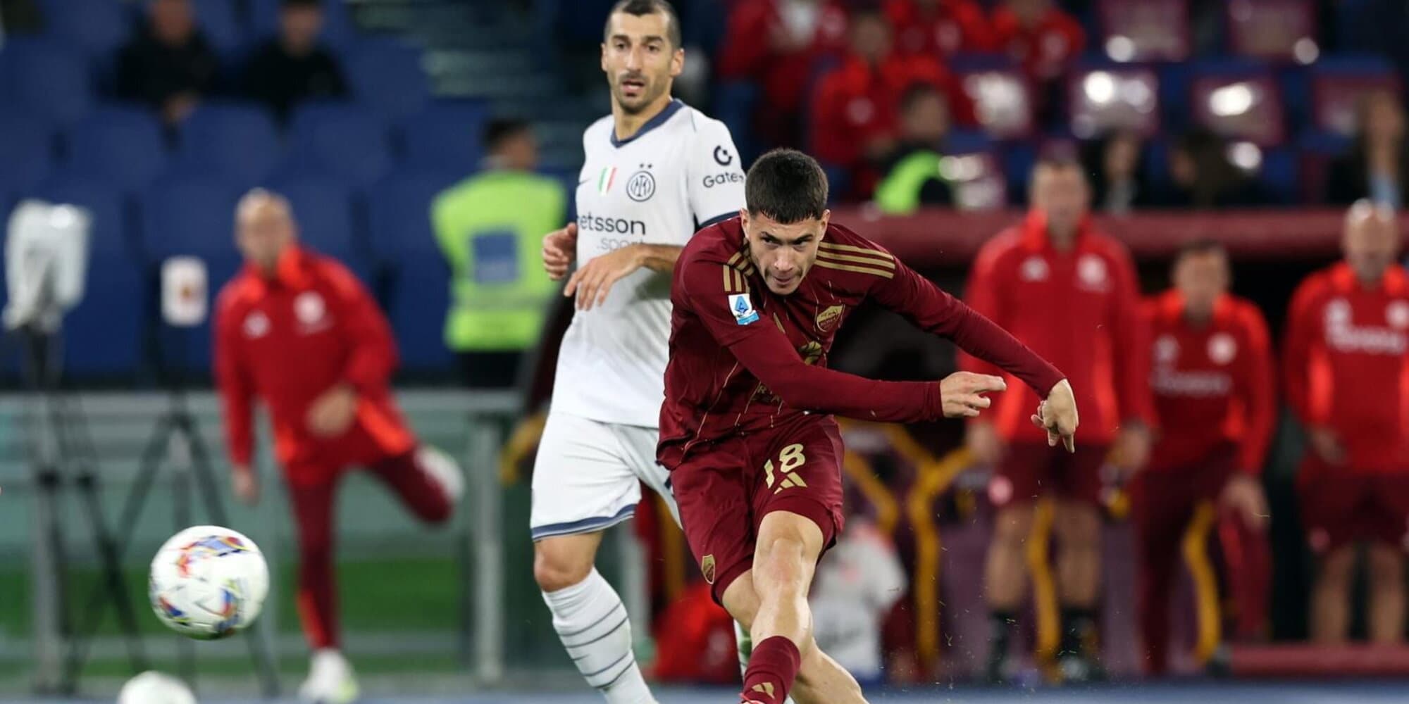 La Serie A rinviata per i funerali del Papa: Inter-Roma domenica alle 15, Lazio-Parma lunedì