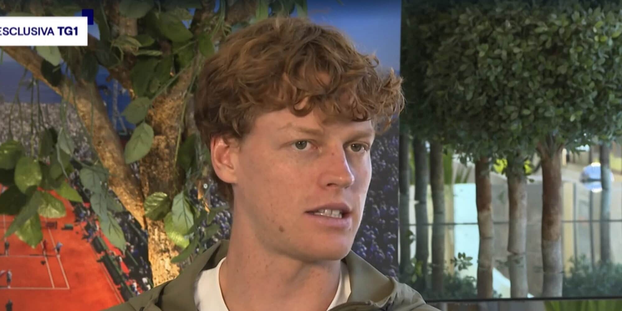 Sinner: "Ho pensato di lasciare il tennis. Scudetto? Non voglio gufare"