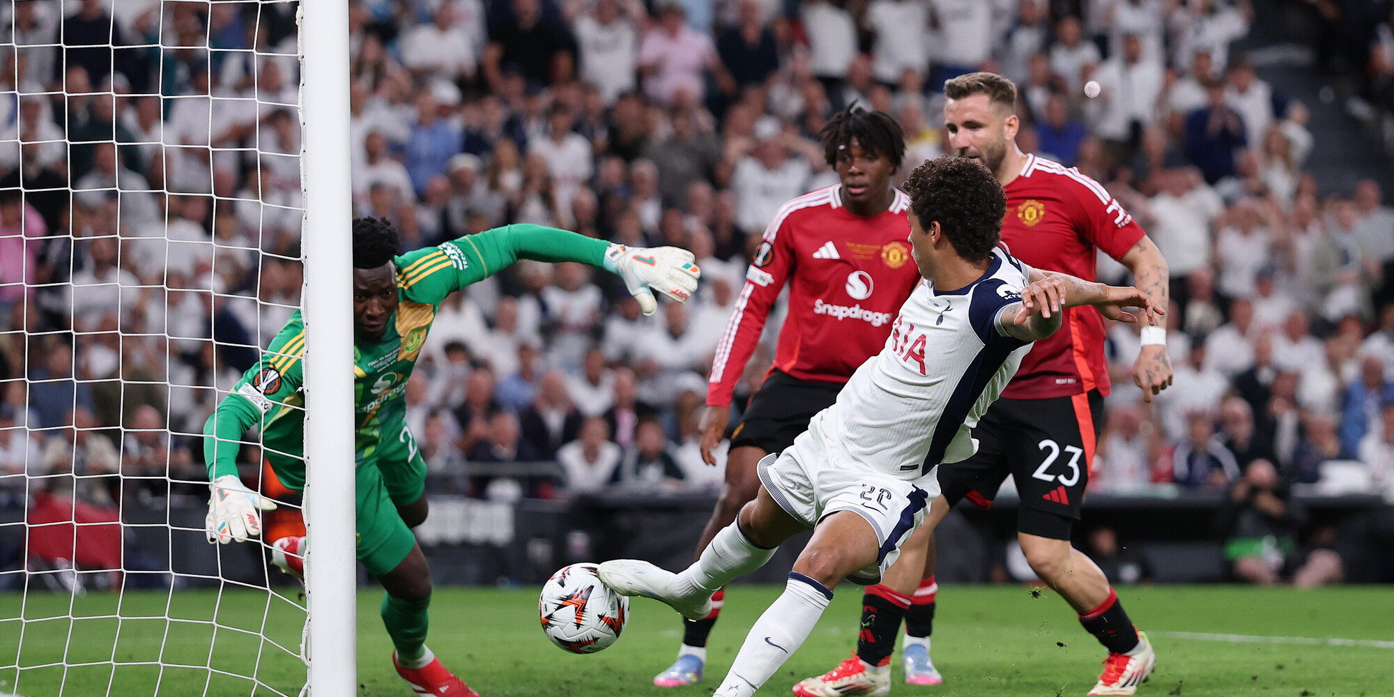 Il Tottenham vince l'Europa League. Lo Spezia batte il Catanzaro