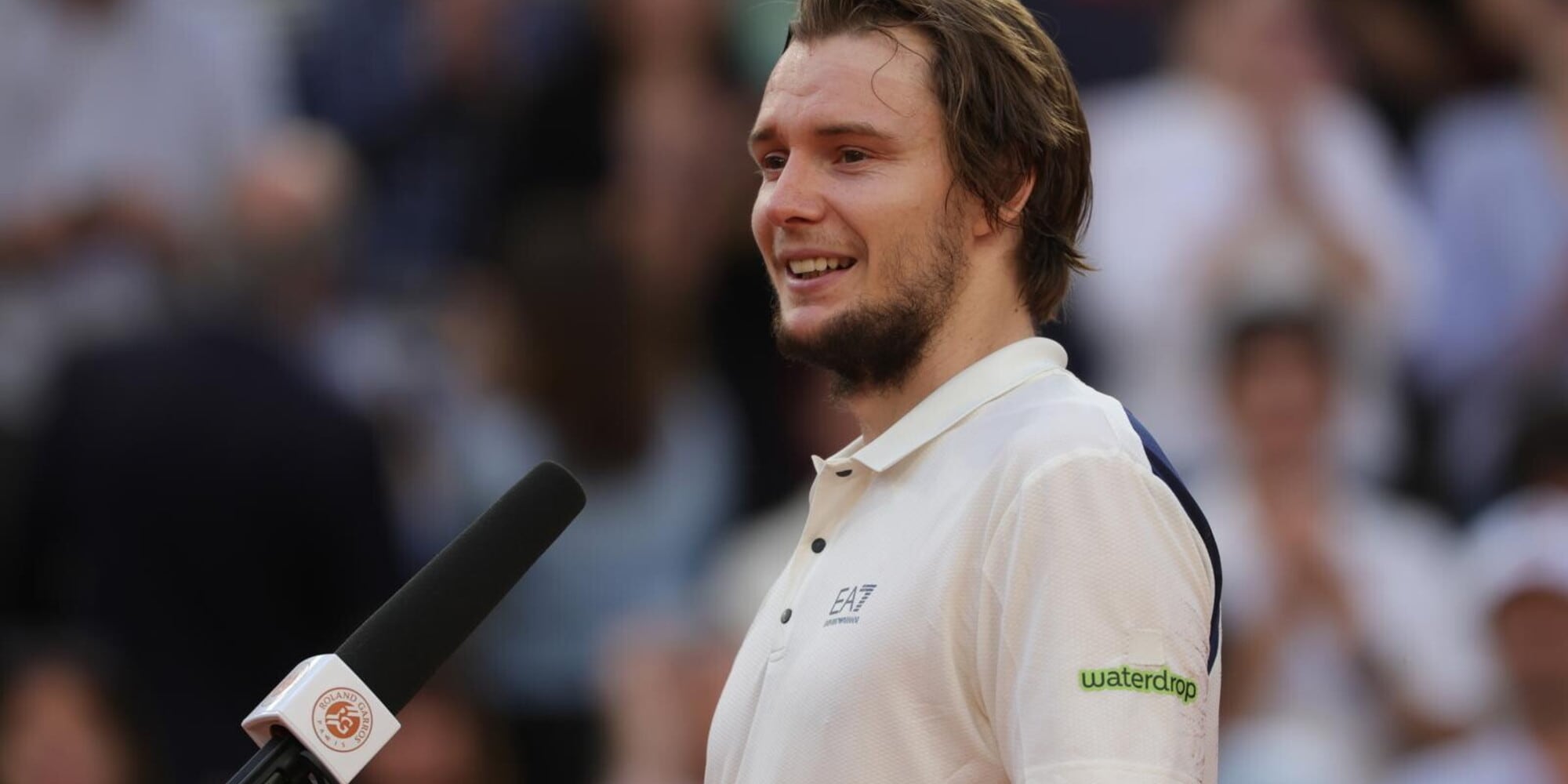 Bublik sfida Sinner, chi è il tennista rinato dopo il viaggio a Las Vegas