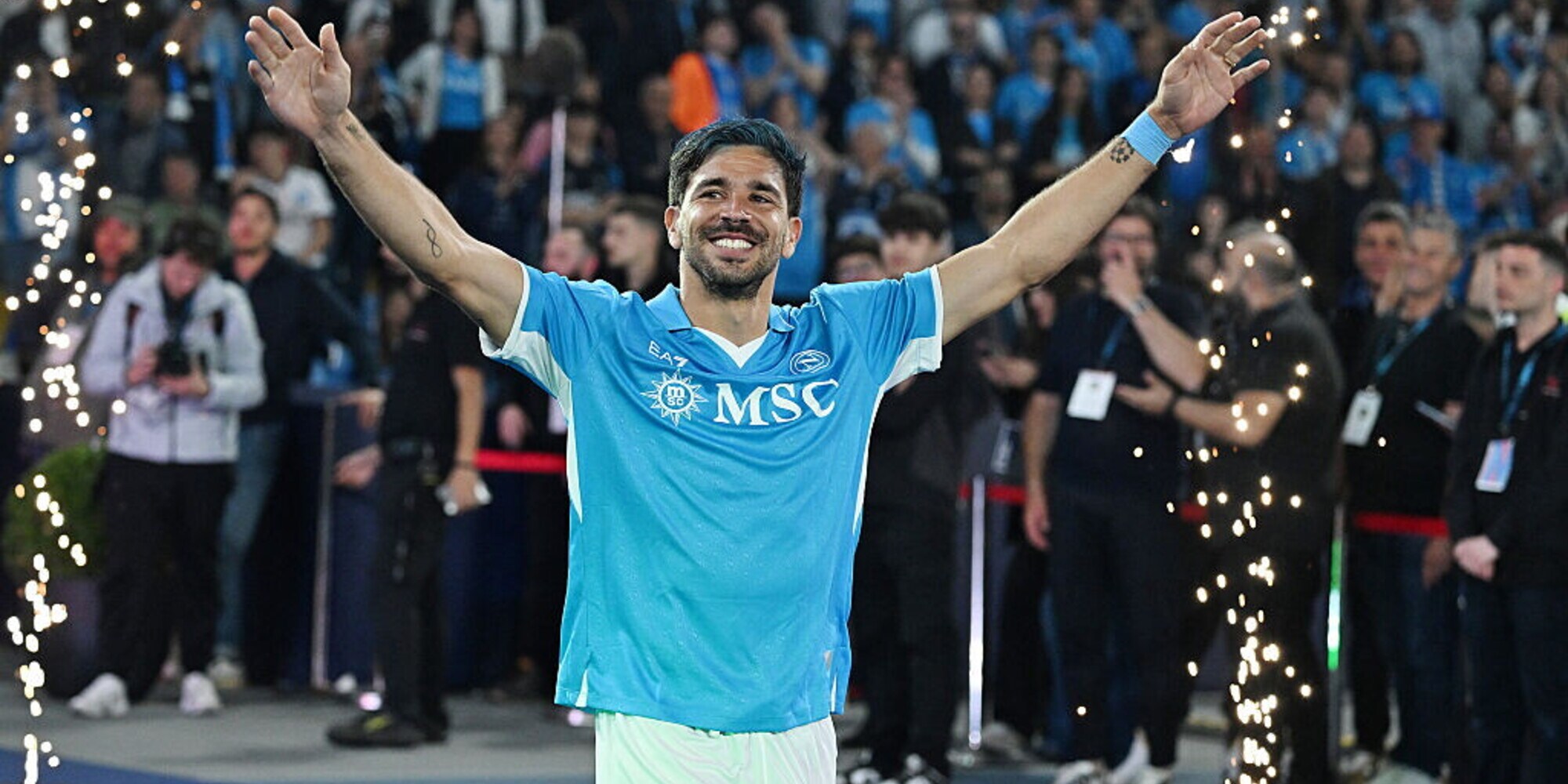 Napoli e Simeone ai saluti. Tommaso Inzaghi saluta i tifosi dell'Inter