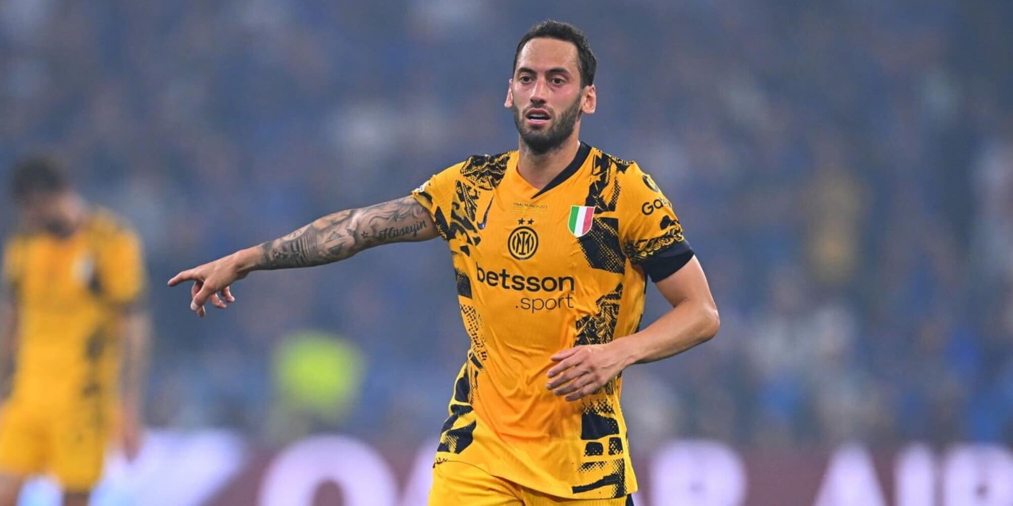 Calhanoglu stregato dalla Turchia: il Fenerbahçe in pressing con l’Inter