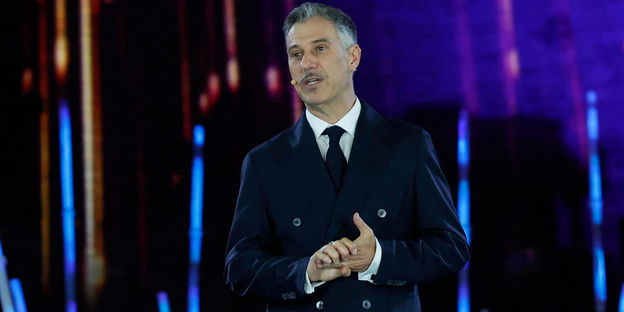 Gabriele Corsi si dimette da 'Domenica in': un cambio al timone del programma Rai