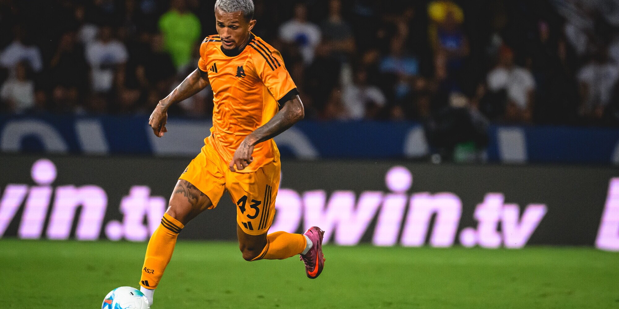 Roma, nessuna lesione per Wesley. Rabiot saluta l'OM