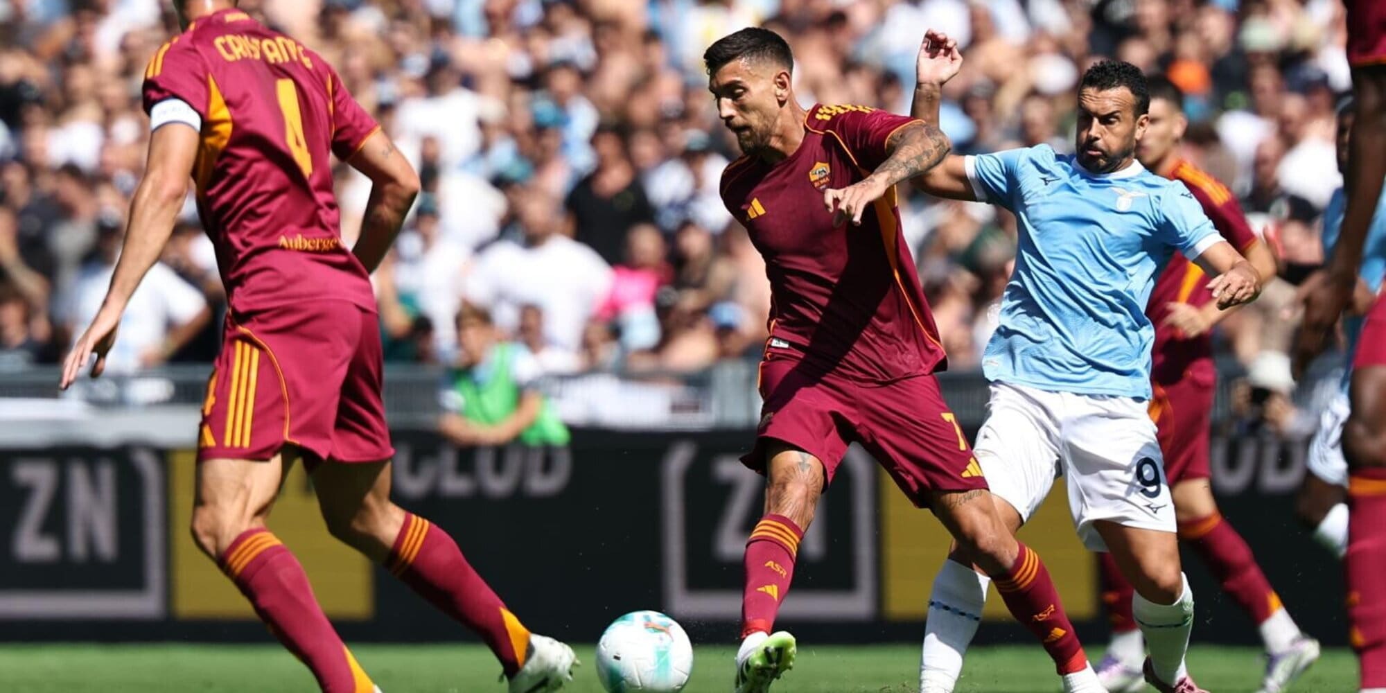 Lazio-Roma: i giallorossi trionfano nel derby con un gol di Pellegrini. Rivivi la diretta