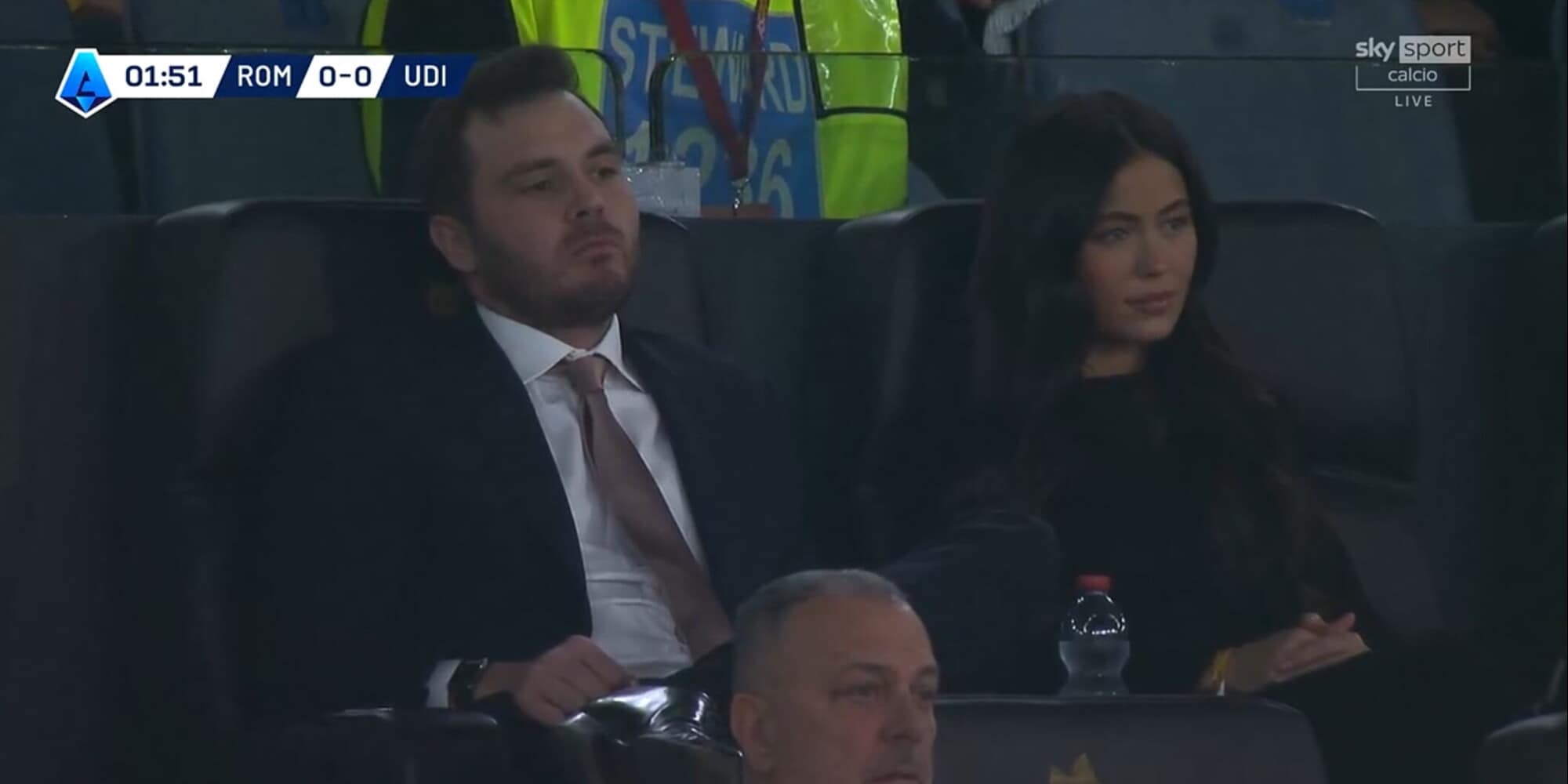 Ryan Friedkin in tribuna in dolce compagnia per assistere a Roma-Udinese