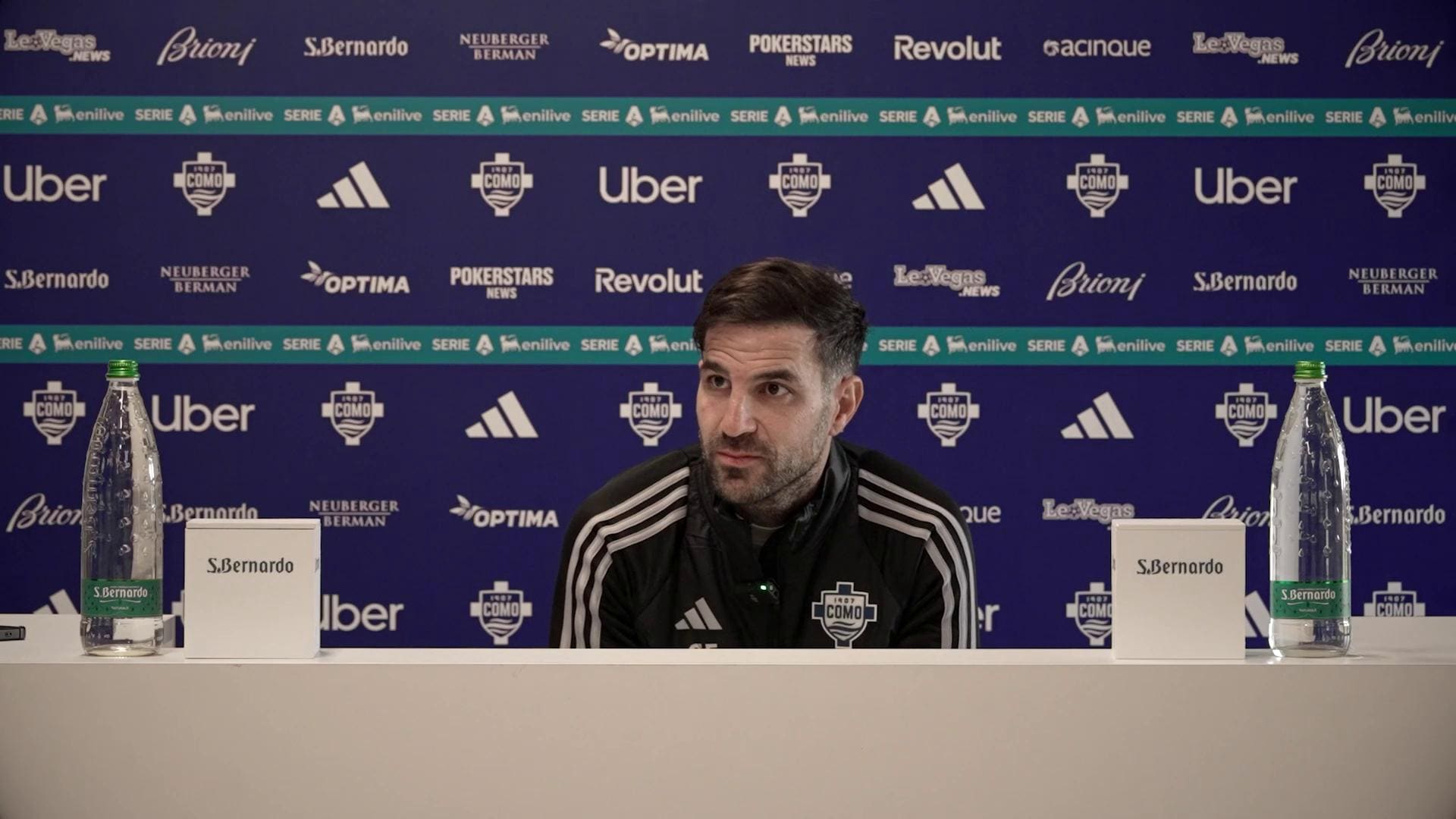 Fabregas e la lezione di vita: "Ai miei figli non ho dato il telefono..."