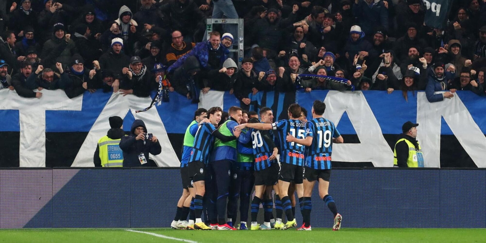La Juve crea e sbaglia, l'Atalanta no: Scamacca, Sulemana e Pasalic portano Palladino in semifinale
