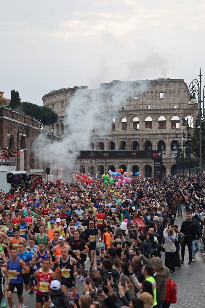Le emozioni della partenza di Acea Run Rome The Marathon