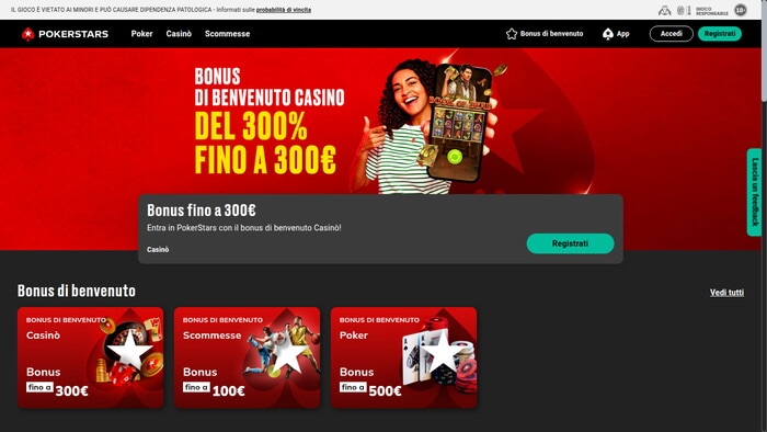 Homepage PokerStars Italia - banner promozionale casino rosso con donna e slot machine, tre sezioni bonus colorate, pulsanti Registrati, menu navigazione principale