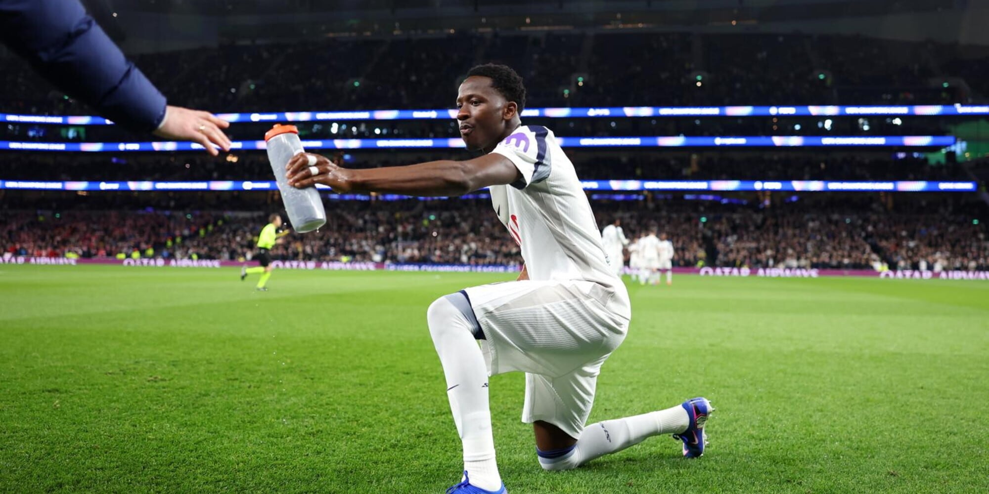 Pape Sarr arriva a Torino, si prepara alle visite mediche per il trasferimento alla Juventus
