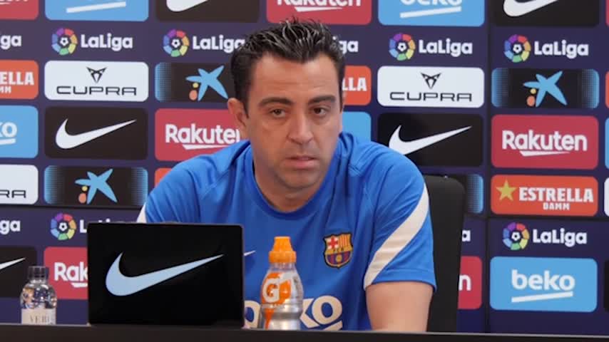 Xavi "chiama" Kessié: "Non abbiamo un vice Busquets"