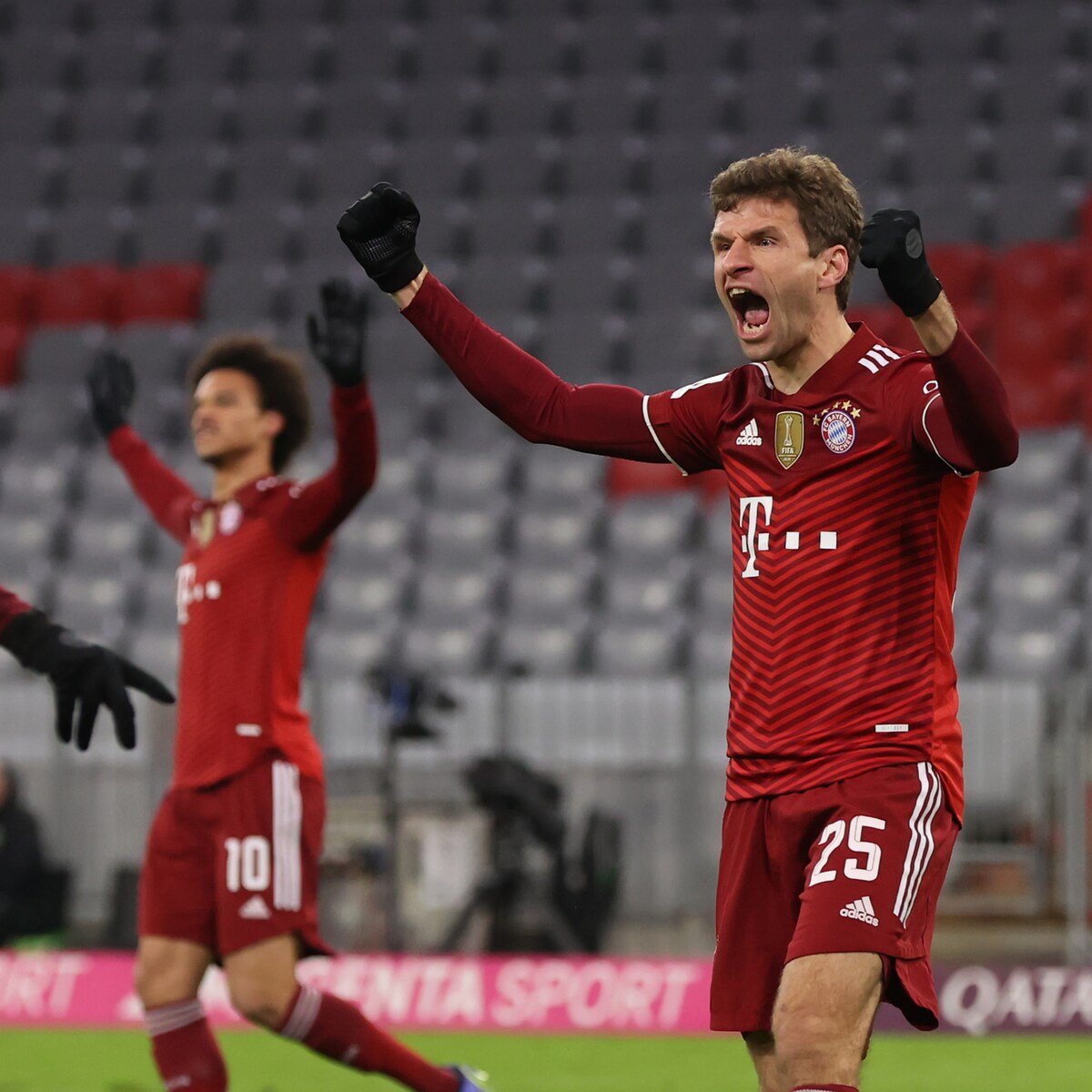 Bundesliga, poker Bayern al Wolfsburg: +9 sul Dortmund